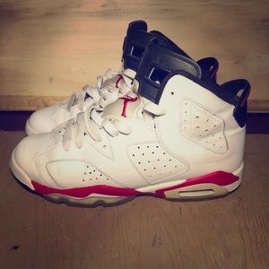 Nike Air Jordan 6 retro youth 6.5Y white/ red